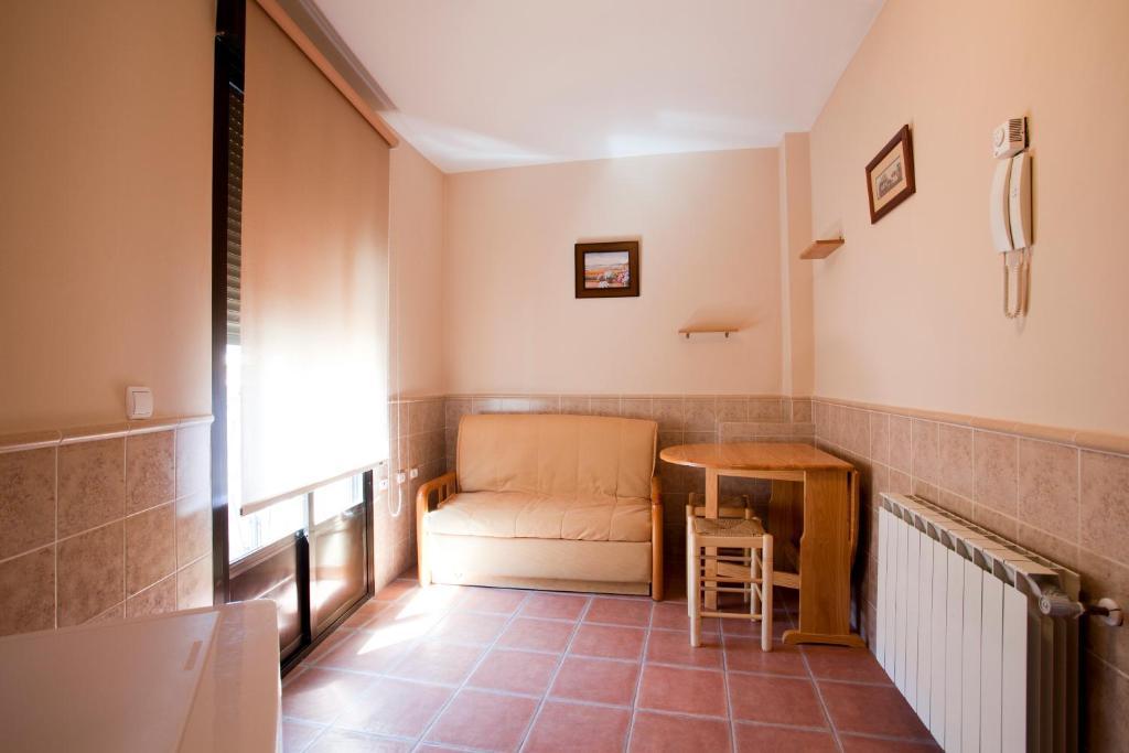 Apartamentos Rurales "La Fuentecilla" Banos De Montemayor Chambre photo