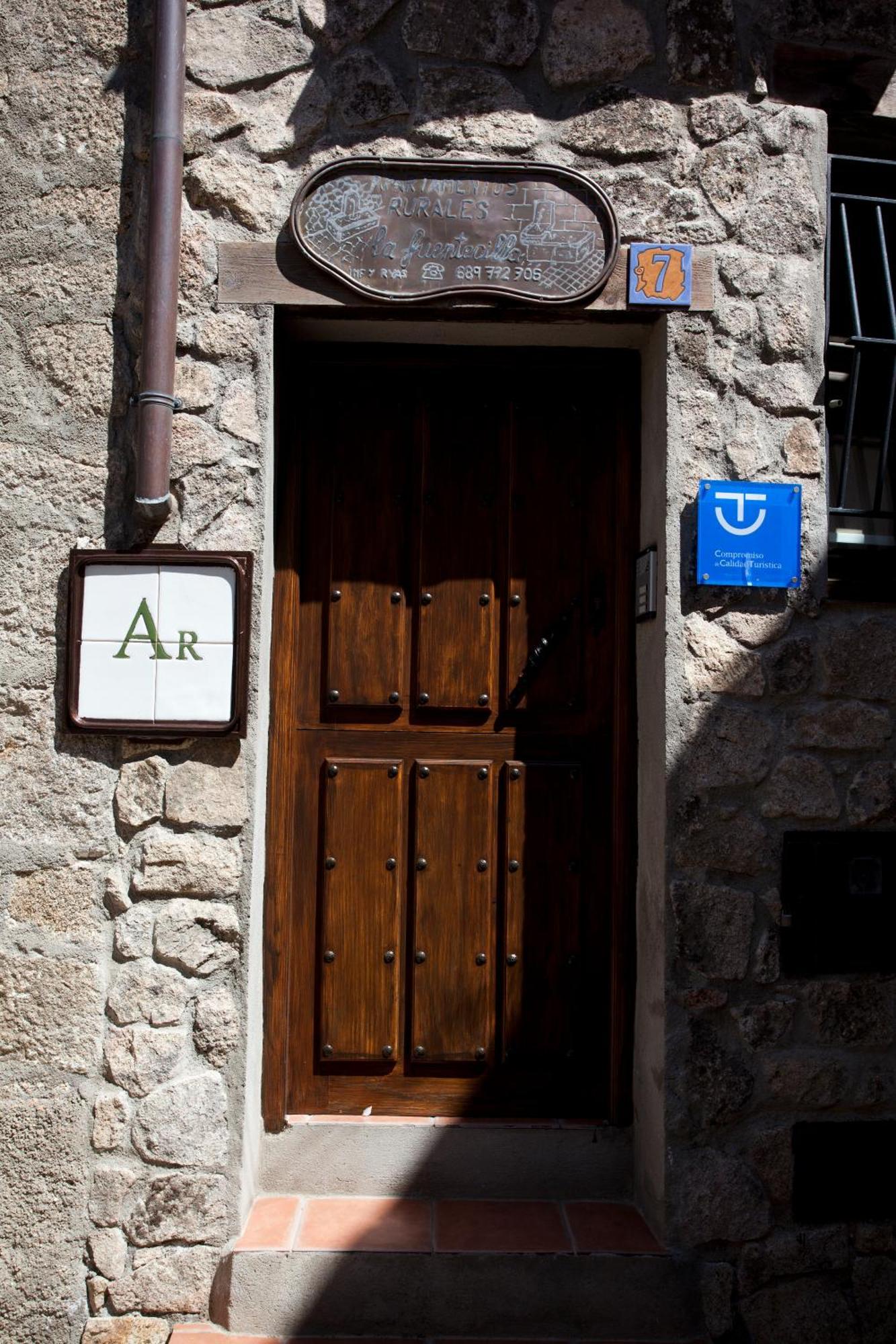 Apartamentos Rurales "La Fuentecilla" Banos De Montemayor Extérieur photo